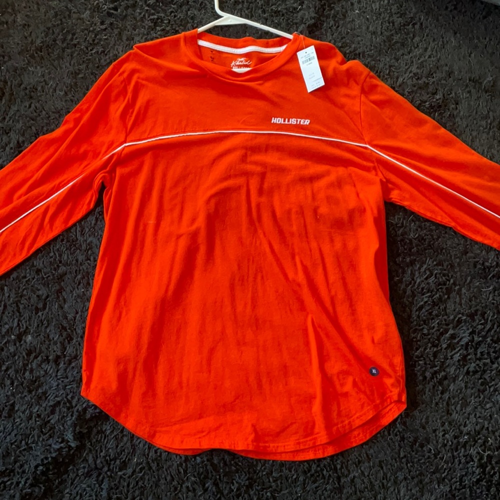Hollister men’s long sleeve tshirt XL